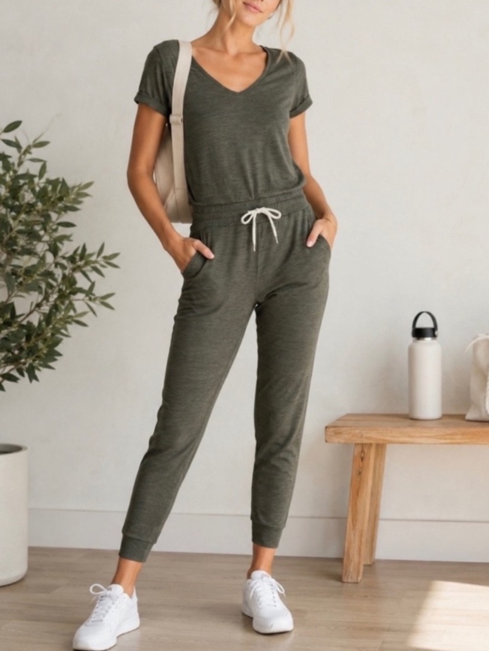 Vuori All Day Jumpsuit - Size Large